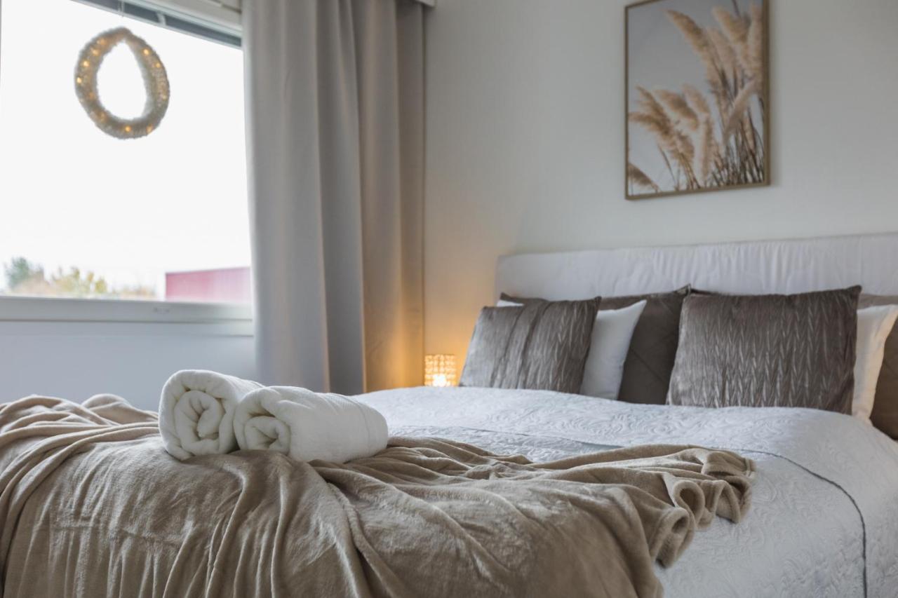 Penthouse With Sauna - King Size Bed - Free Wifi! Rovaniemi Eksteriør billede